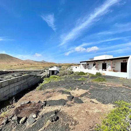 Rural House In Finca With Views To Volcan, Tahice Lanzarote 컨트리하우스 Tahiche