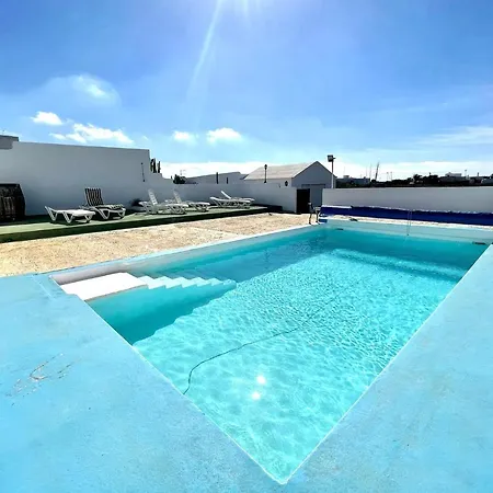 Rural House In Finca With Views To Volcan, Tahice Lanzarote カントリーハウス