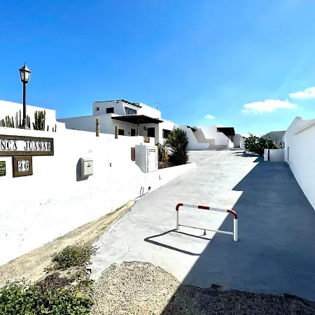 Country house Rural House In Finca With Views To Volcan, Tahice Lanzarote *