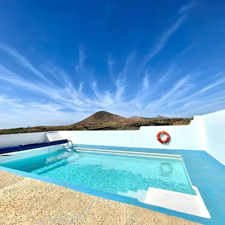 Rural House In Finca With Views To Volcan, Tahice Lanzarote Tahiche